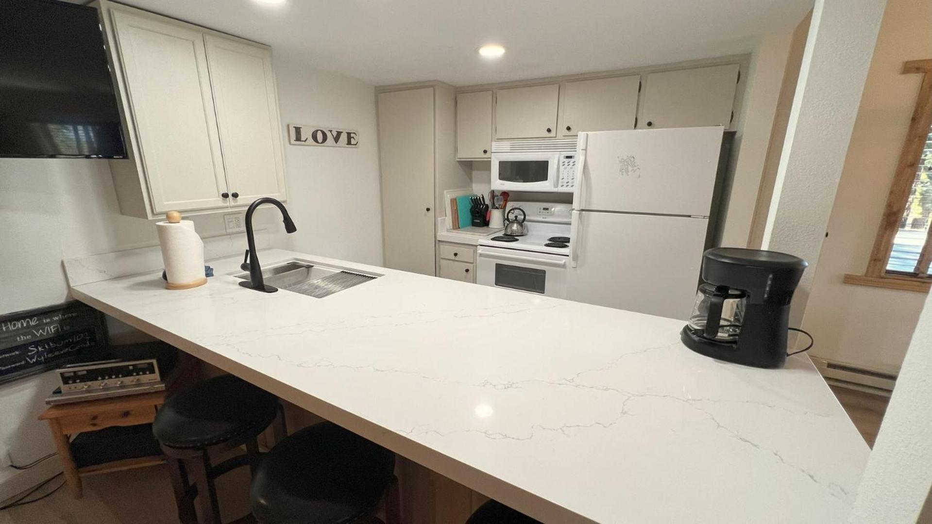 Standard Condos With Free Parking マンモス・レイクス 部屋 写真