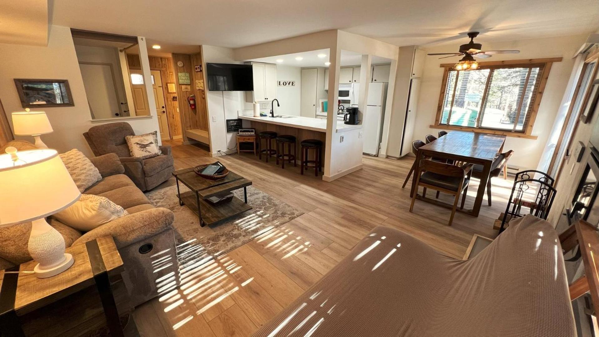 Standard Condos With Free Parking マンモス・レイクス 部屋 写真
